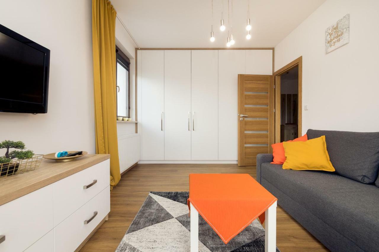 Wola Business Apartments وارسو المظهر الخارجي الصورة